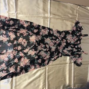 Floral romper with a long back